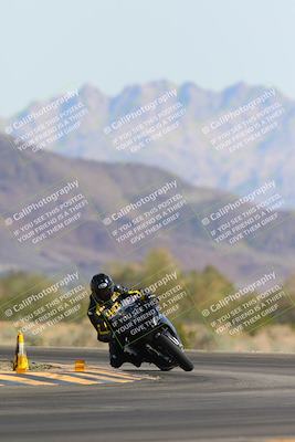 media/Mar-10-2024-SoCal Trackdays (Sun) [[6228d7c590]]/3-Turn 14 (1020am)/